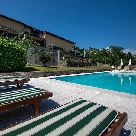 211 - Appartamento Acacia, Terrazza Giardino E Piscina Carro Exterior photo