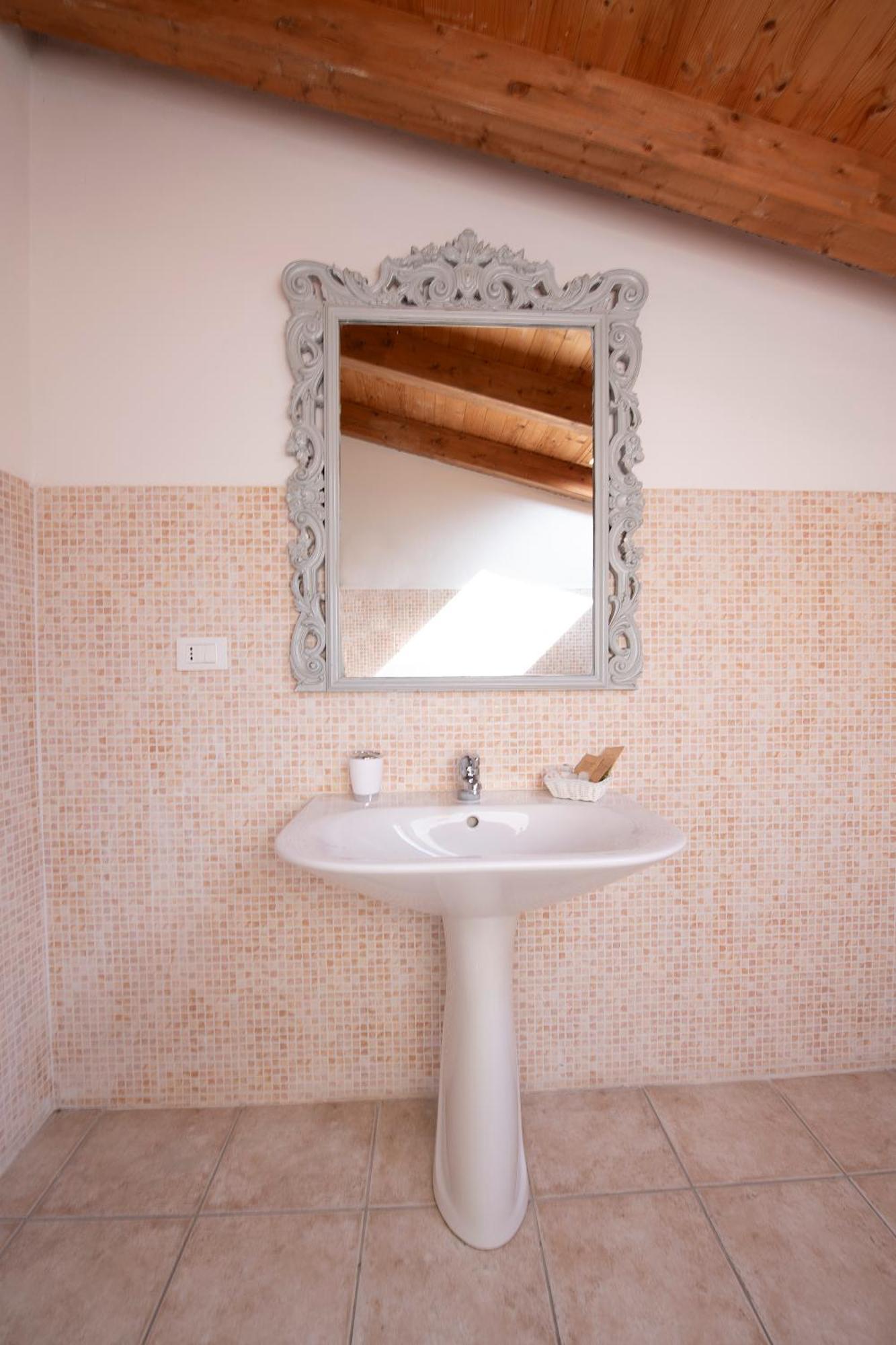 Appartement 211 - Acacia, Terrazza Giardino E Piscina *