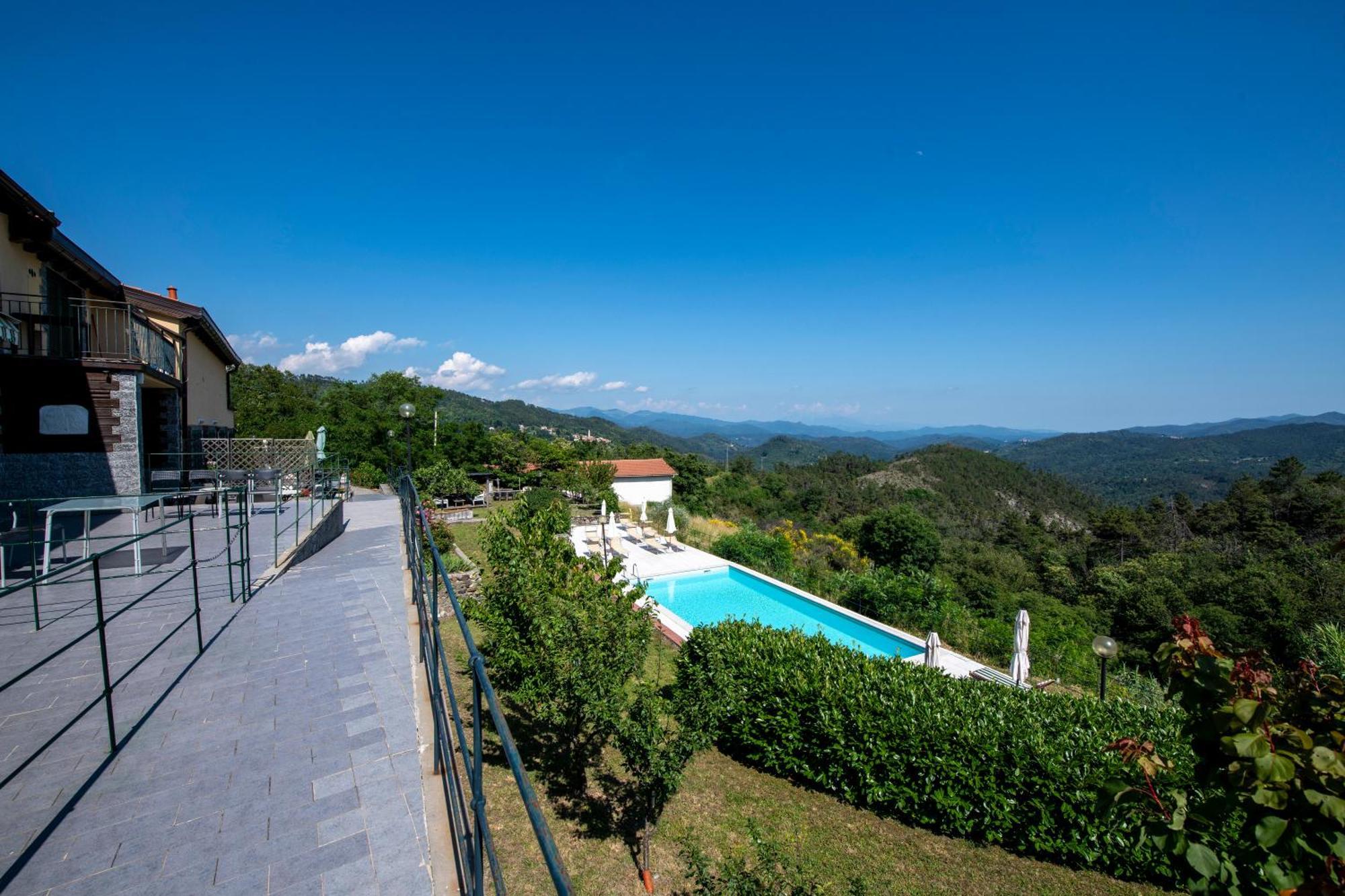 211 - Acacia, Terrazza Giardino E Piscina