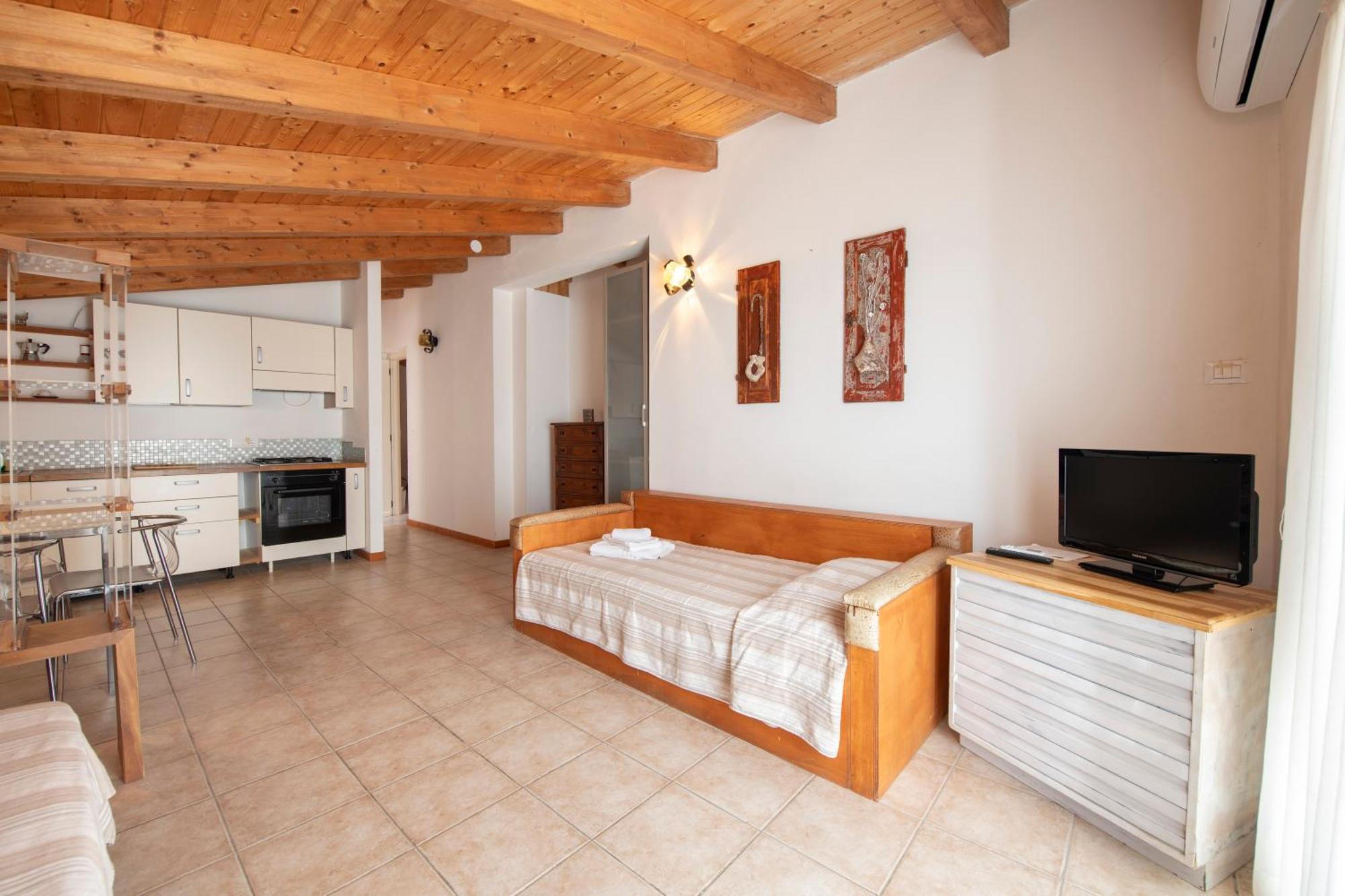 211 - Acacia, Terrazza Giardino E Piscina Appartement *